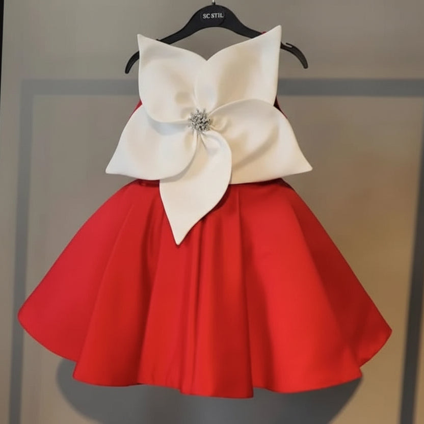 Robe cérémonie fille satin rouge grande fleur devant pour mariage ou fête