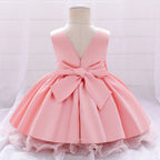 vue de dos robe rose anniversaire 3 ans avec jolie noeud