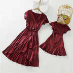 robe rouge mère et fille satinée