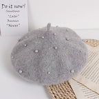 Boina de perlas para niña pequeña