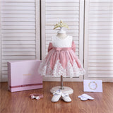 Coffret cadeau robe bébé rose/blanc