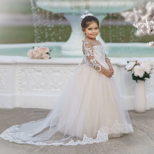 Robe princesse fille avec traîne