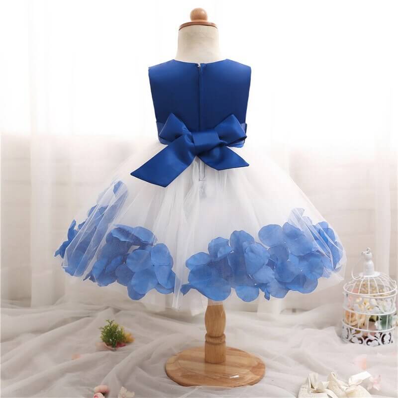 Robe de princesse bébé fille pétale de bleu